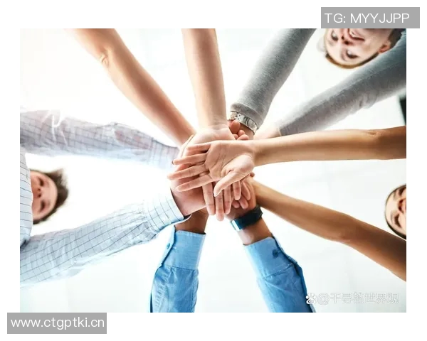 深圳攀岩队勇闯城市马拉松展现拼搏精神与团队力量的逆袭之旅 深圳攀岩队勇闯城市马拉松展现拼搏精神与团队力量的逆袭之旅