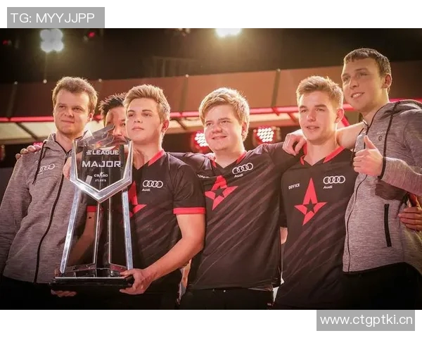 聚焦CSGO:探讨WE战队在当前赛季的实力与表现分析 聚焦CSGO:探讨WE战队在当前赛季的实力与表现分析